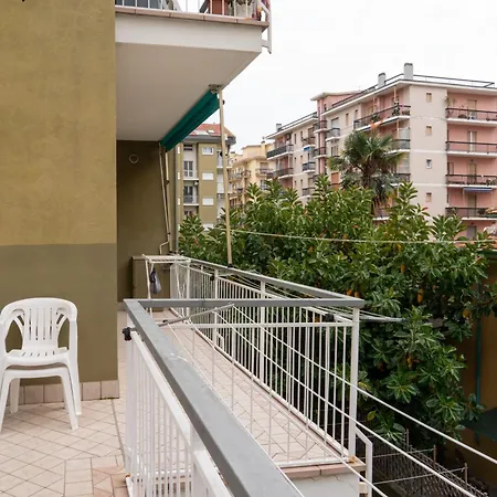 Appartamento Centro 1 Marina dʼAndora